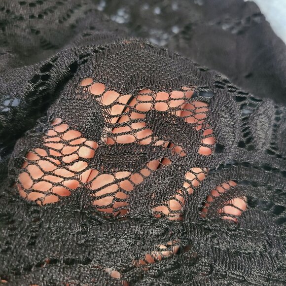 Little Black Dress Lace Empire Waist 3XL Scoop Neck 3/4 Sleeves Midi Length - Picture 6 of 9